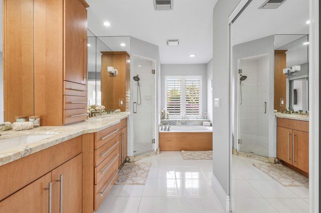 20376 Hacienda Court, Boca Raton, FL 33498