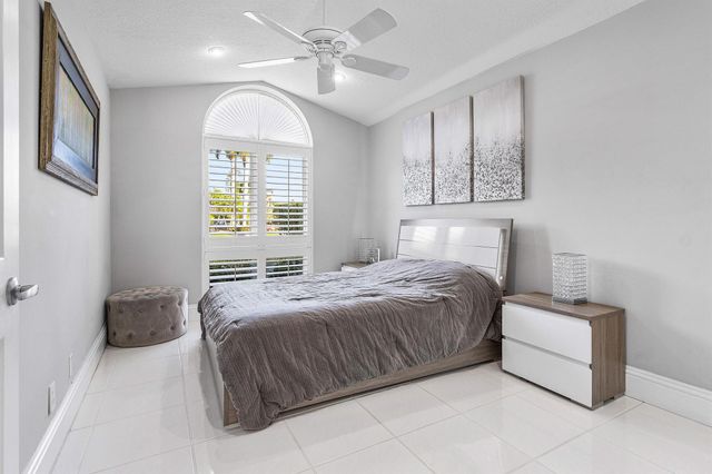 20376 Hacienda Court, Boca Raton, FL 33498