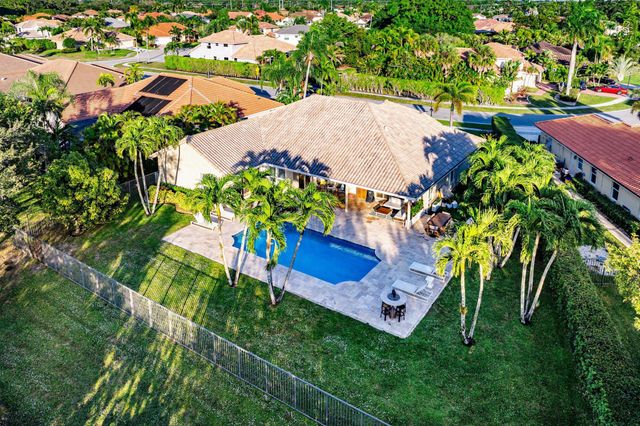 20376 Hacienda Court, Boca Raton, FL 33498