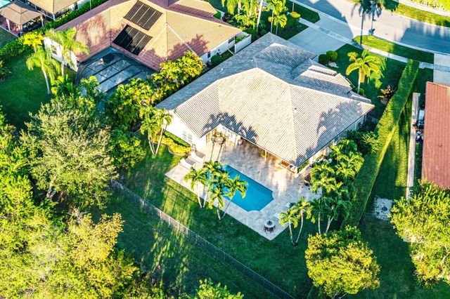 20376 Hacienda Court, Boca Raton, FL 33498