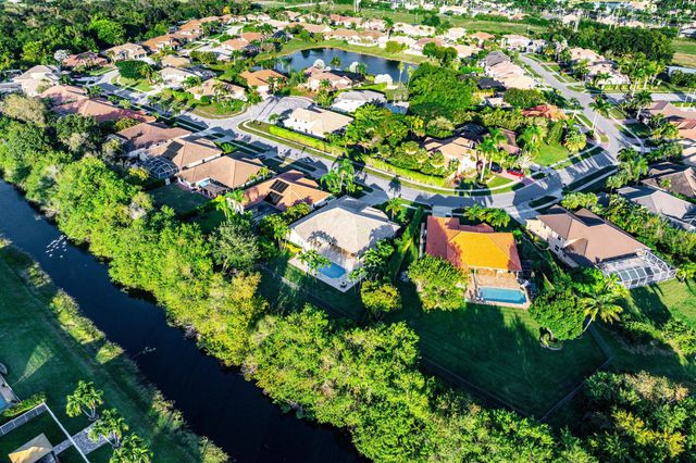 20376 Hacienda Court, Boca Raton, FL 33498