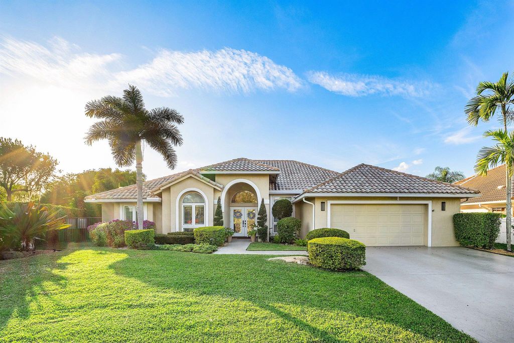 20376 Hacienda Court, Boca Raton, FL 33498