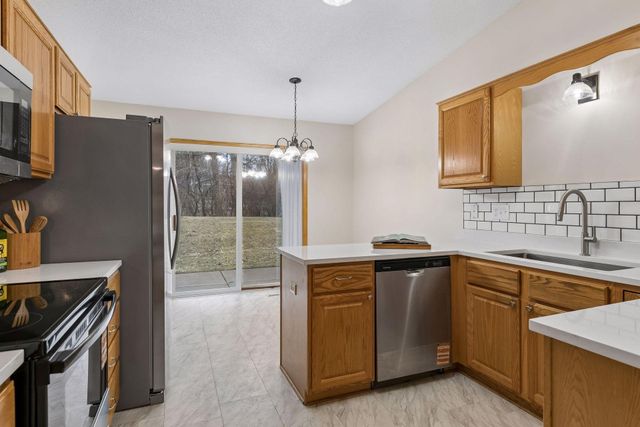 760 Garceau Lane, Vadnais Heights, MN 55127