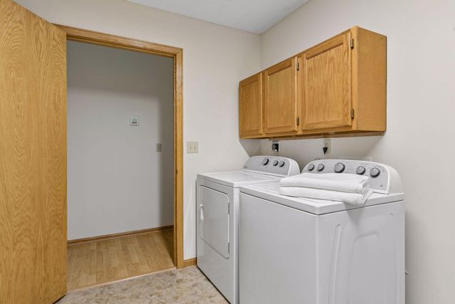 760 Garceau Lane, Vadnais Heights, MN 55127