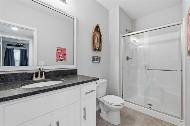 7450 NW Douglas Court, Parkville, MO 64152