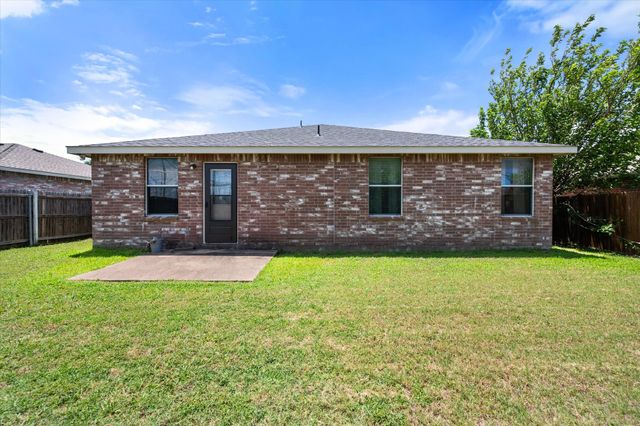 1105 Schenectady Road, Arlington, TX 76017