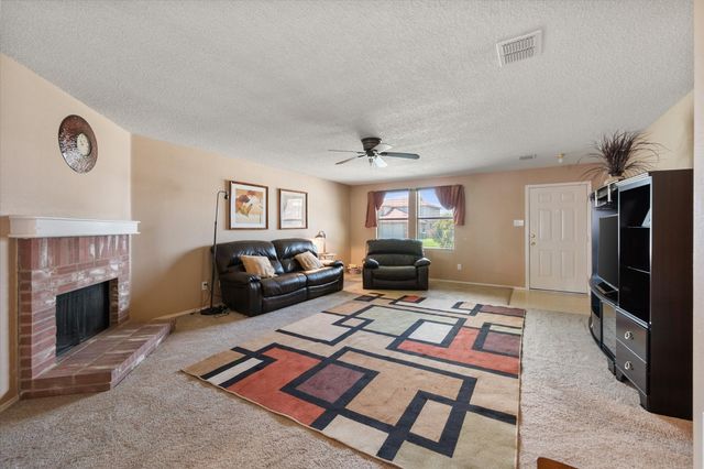 1105 Schenectady Road, Arlington, TX 76017