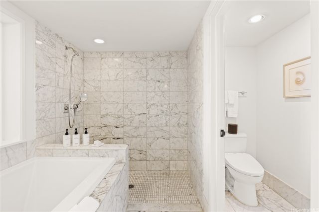 223 Saratoga Road 1115, Honolulu, HI 96815