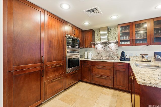 223 Saratoga Road 1115, Honolulu, HI 96815