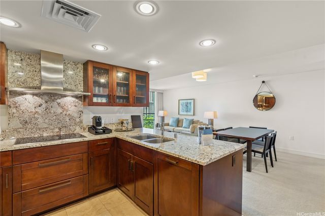 223 Saratoga Road 1115, Honolulu, HI 96815