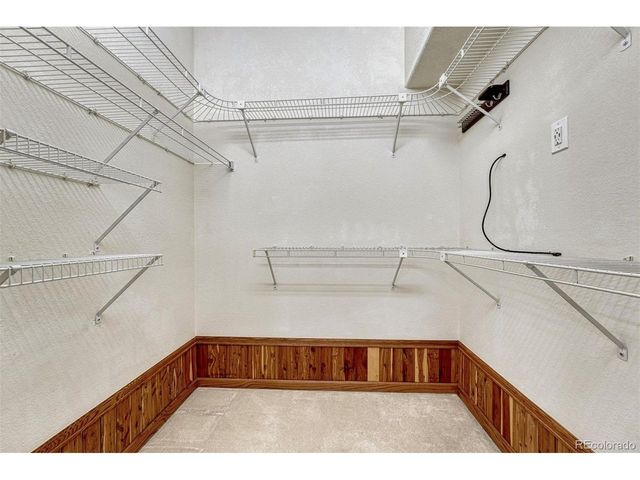 10084 Armadillo Dr, Lone Tree, CO 80124