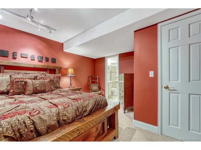 10084 Armadillo Dr, Lone Tree, CO 80124