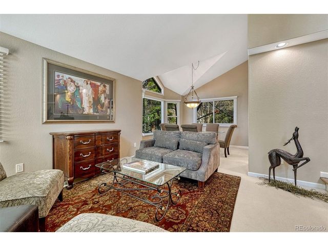 10084 Armadillo Dr, Lone Tree, CO 80124