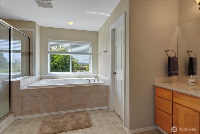 3266 Phillips Avenue, Enumclaw, WA 98022