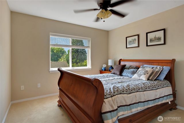 3266 Phillips Avenue, Enumclaw, WA 98022