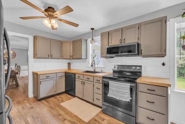 132 Judd Ln, Cookeville, TN 38501