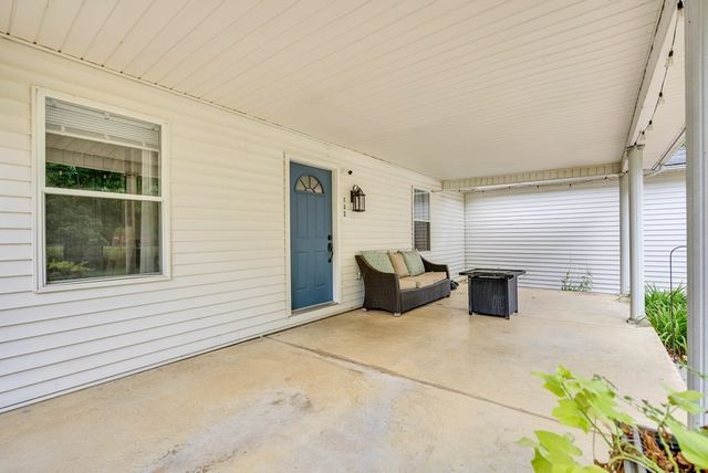 132 Judd Ln, Cookeville, TN 38501