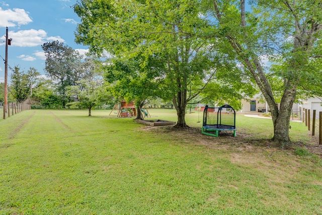 132 Judd Ln, Cookeville, TN 38501