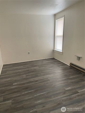 514 W Main Street, Elma, WA 98541