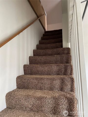 514 W Main Street, Elma, WA 98541