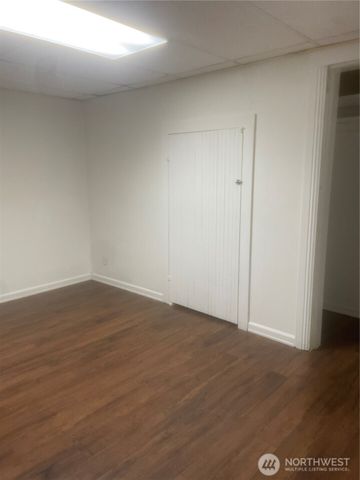 514 W Main Street, Elma, WA 98541