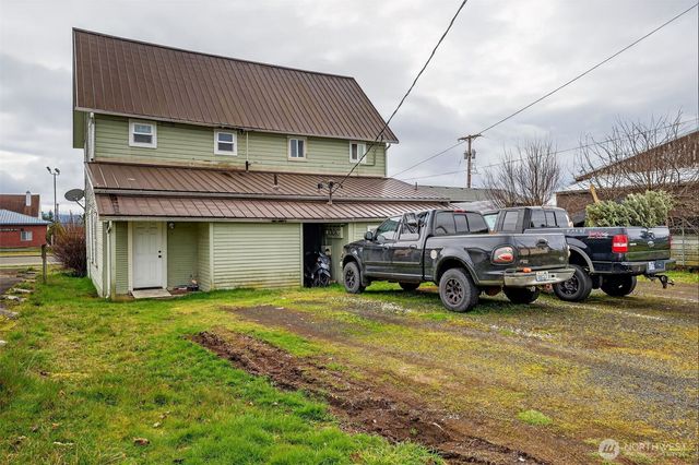 514 W Main Street, Elma, WA 98541