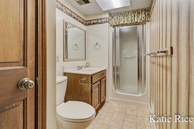 938 N Scenic Drive, Muskegon, MI 49445