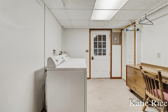 938 N Scenic Drive, Muskegon, MI 49445