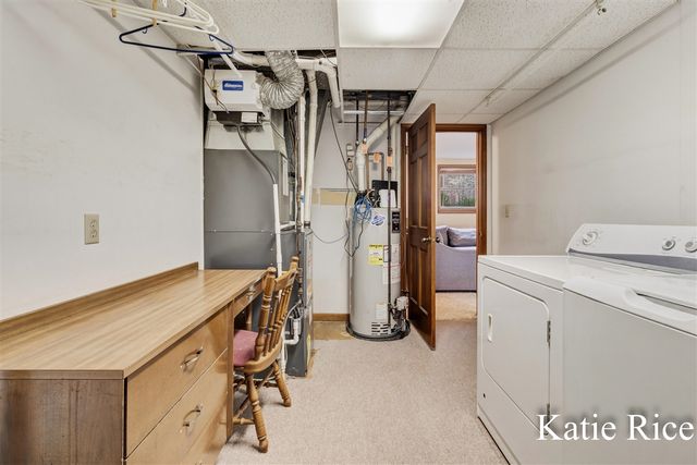 938 N Scenic Drive, Muskegon, MI 49445