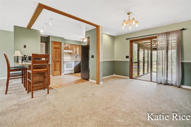 938 N Scenic Drive, Muskegon, MI 49445