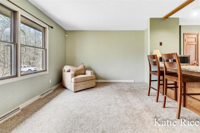 938 N Scenic Drive, Muskegon, MI 49445