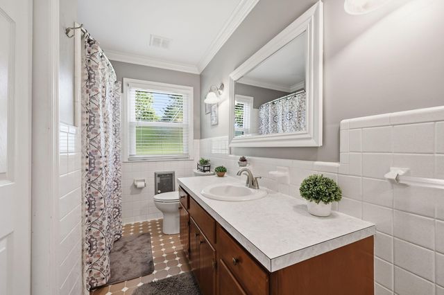 5061 Mt Horeb Pike, Lexington, KY 40511