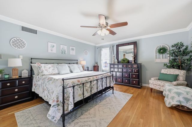 5061 Mt Horeb Pike, Lexington, KY 40511
