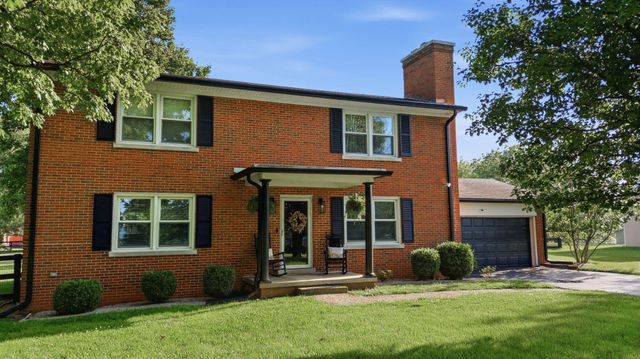 5061 Mt Horeb Pike, Lexington, KY 40511