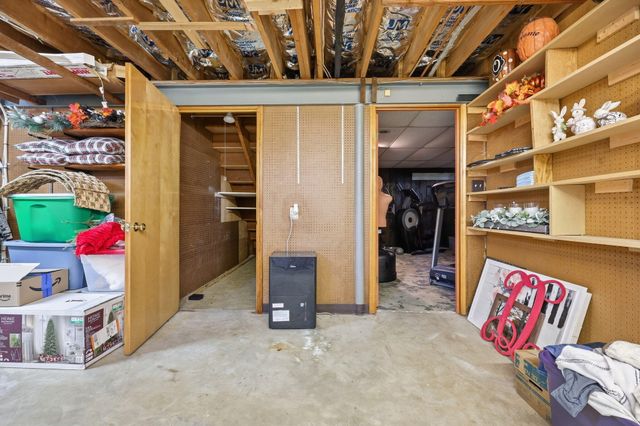 5061 Mt Horeb Pike, Lexington, KY 40511