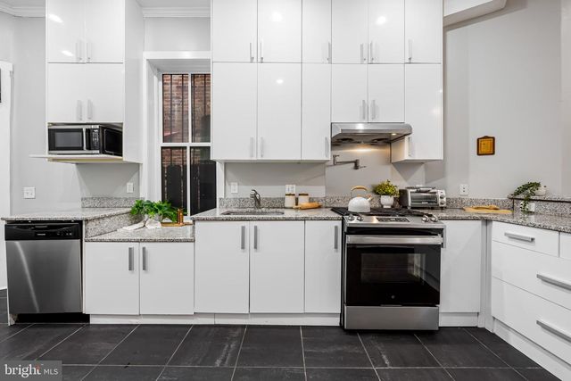 2339 MADISON AVE, Baltimore, MD 21217