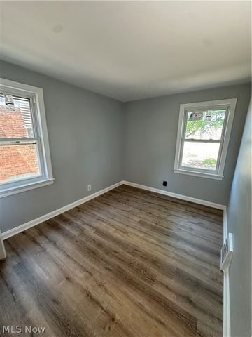 18413 Waterbury Avenue, Maple Heights, OH 44137