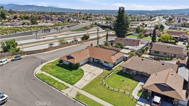 27631 Villa Ave, Highland, CA 92346