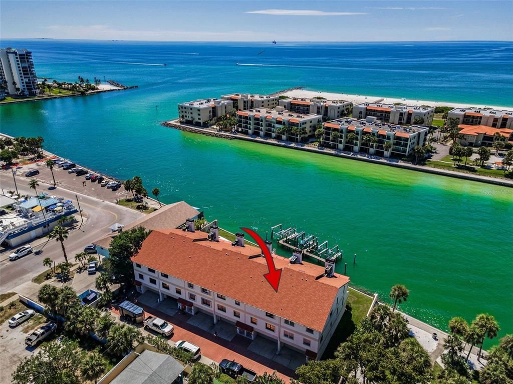 678 76TH AVENUE 5, St Petersburg, FL 33706