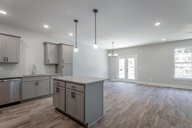 646 Ladd Avenue, Chattanooga, TN 37405