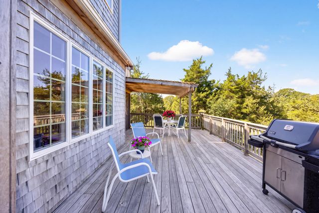6-12 Snow Way, Orleans, MA 02653