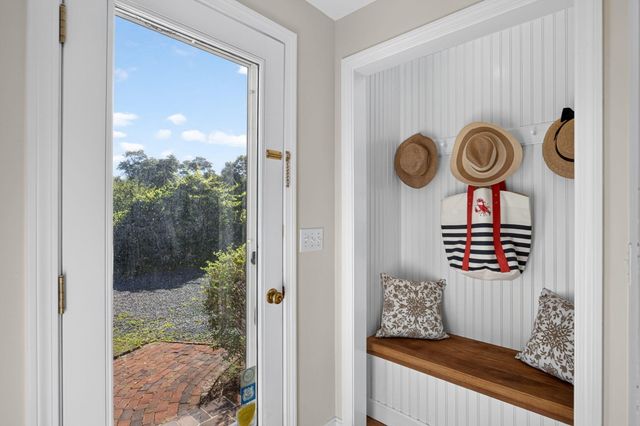 6-12 Snow Way, Orleans, MA 02653