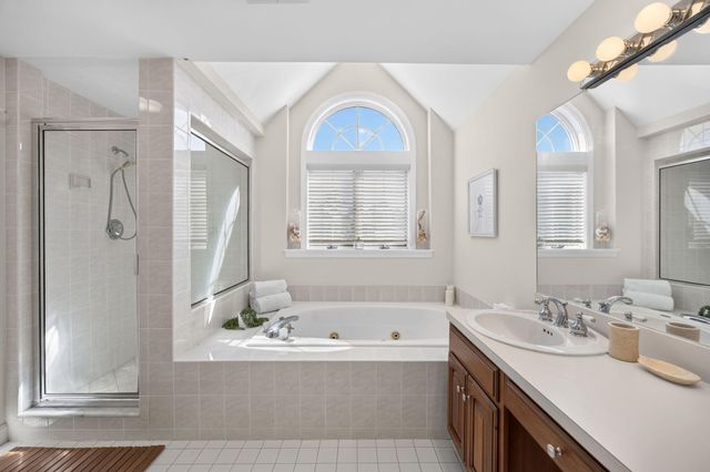 6-12 Snow Way, Orleans, MA 02653