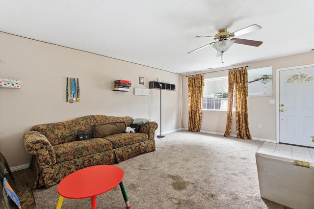 36313 Avenue 12, Madera, CA 93636