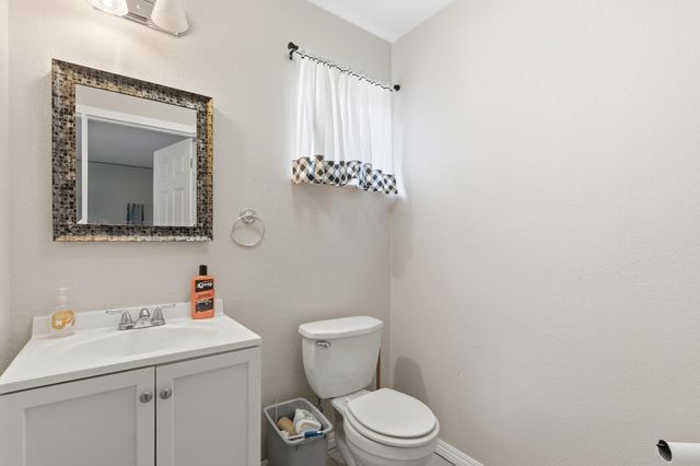 36313 Avenue 12, Madera, CA 93636