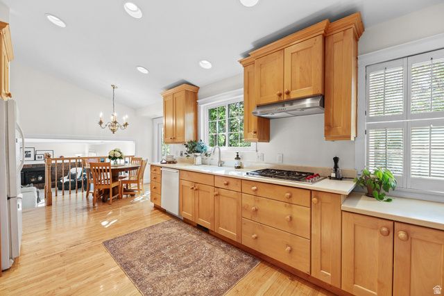 11848 S CEDAR RIDGE RD, Sandy, UT 84094