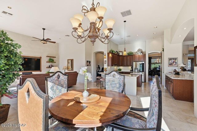 5911 W Sonoran Links Lane, Marana, AZ 85658