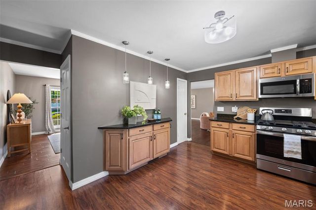 12664 Markaire Drive, St Louis, MO 63146