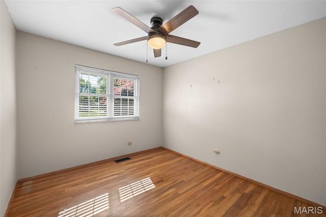 12664 Markaire Drive, St Louis, MO 63146