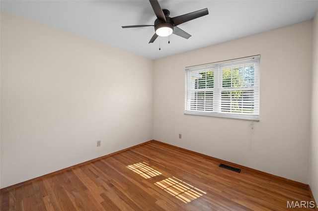12664 Markaire Drive, St Louis, MO 63146